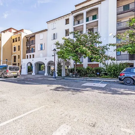 Les Marines-11 By Interhome Apartment Gassin